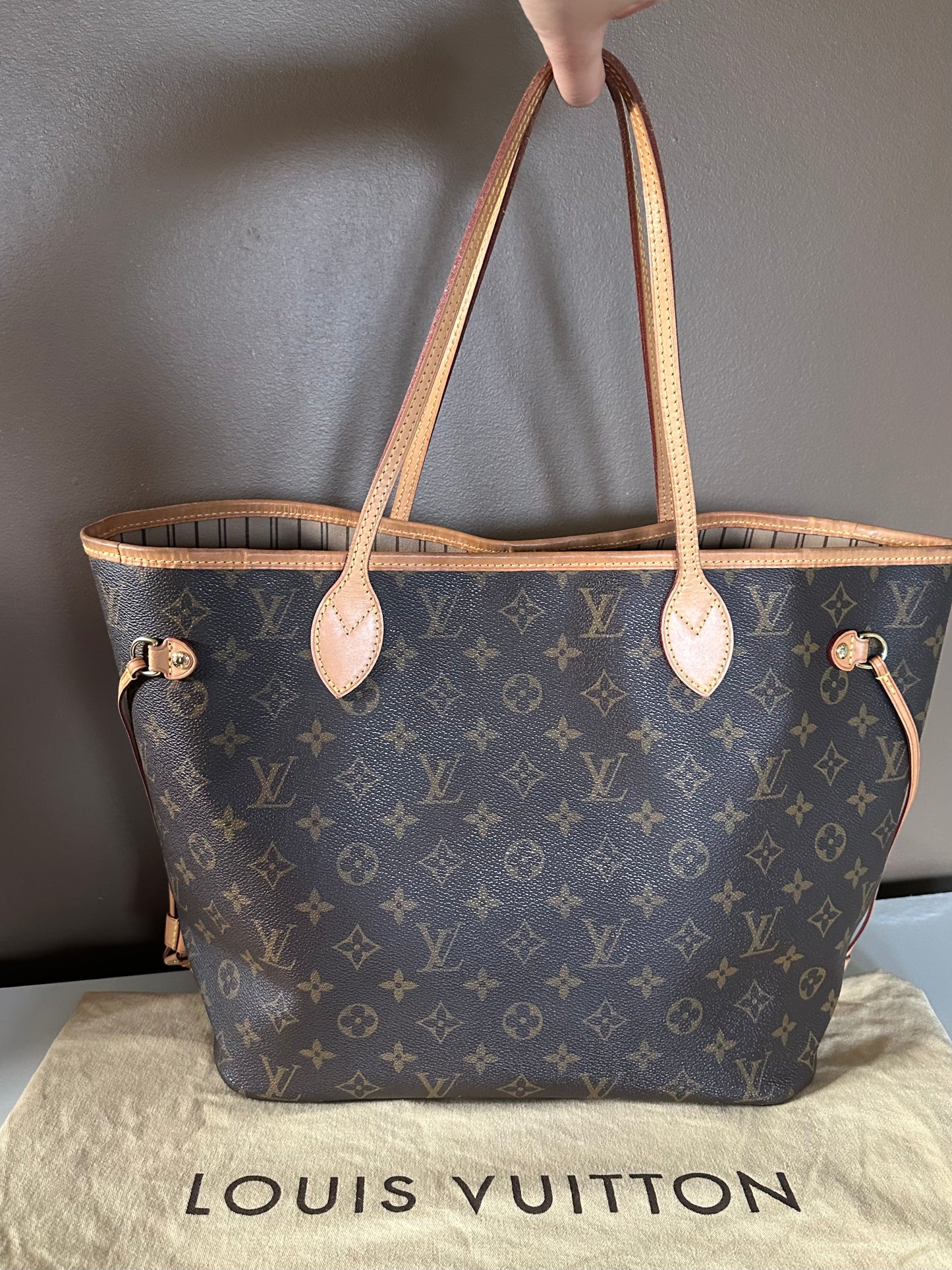 Louis Vuitton Monogram Neverfull MM Tote