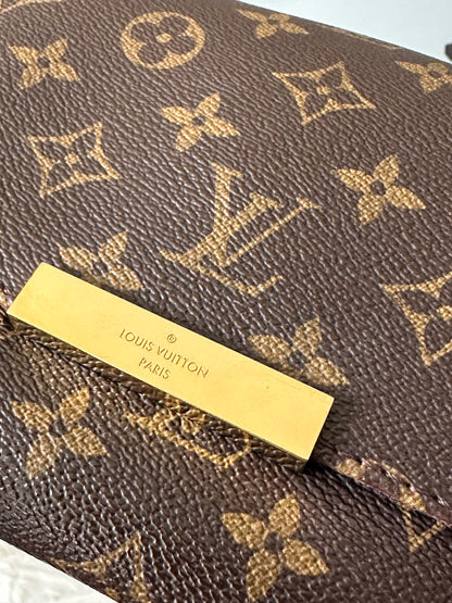 Louis Vuitton Monogram Favorite MM Shoulder Crossbody Bag