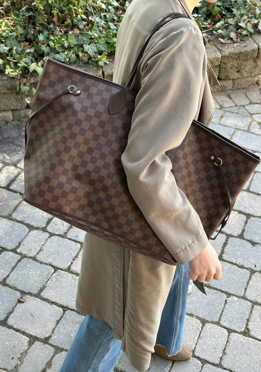 Louis Vuitton Damier Ebene Neverfull GM Tote