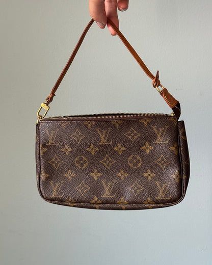 Louis Vuitton Monogram Pochette Accessoires