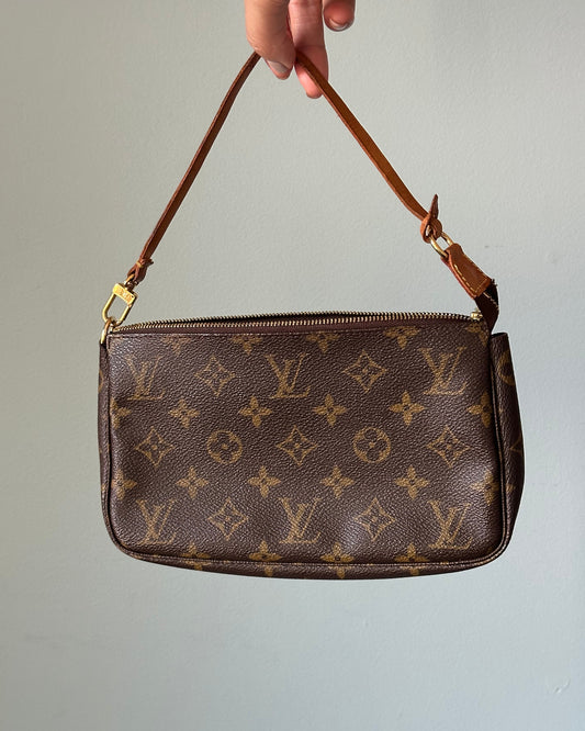 Louis Vuitton Monogram Pochette Accessoires