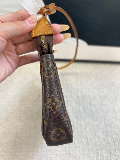 (Coming Soon) Louis Vuitton Monogram Pochette Accessoires