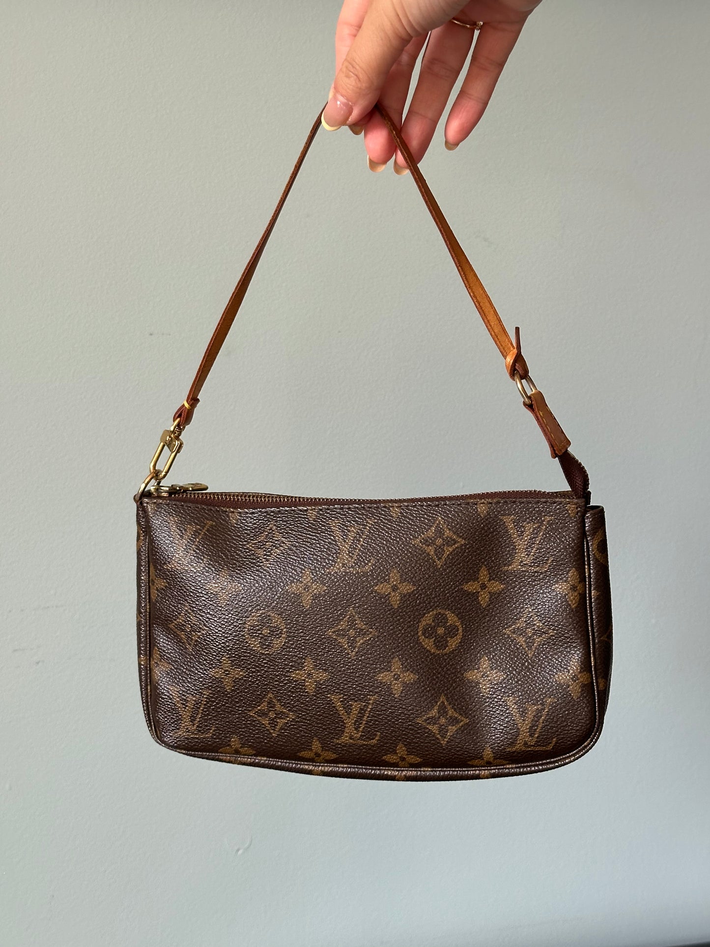 Louis Vuitton Monogram Pochette Accessoires