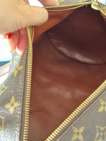 Louis Vuitton Monogram Papillon 30 Handbag