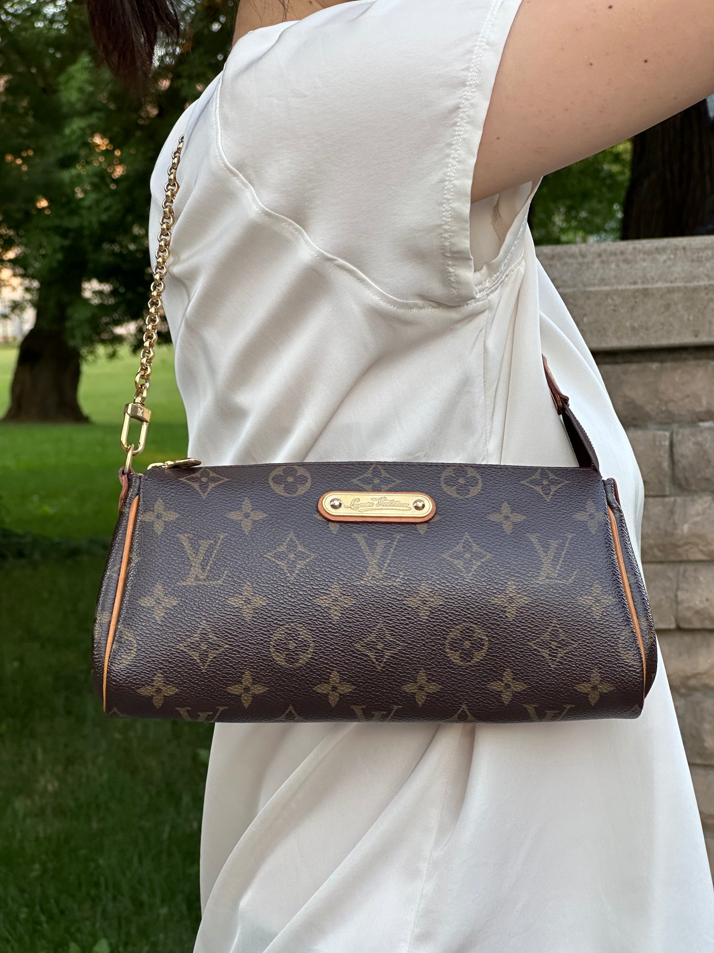 Louis Vuitton Monogram Pochette Eva Shoulder Crossbody Bag