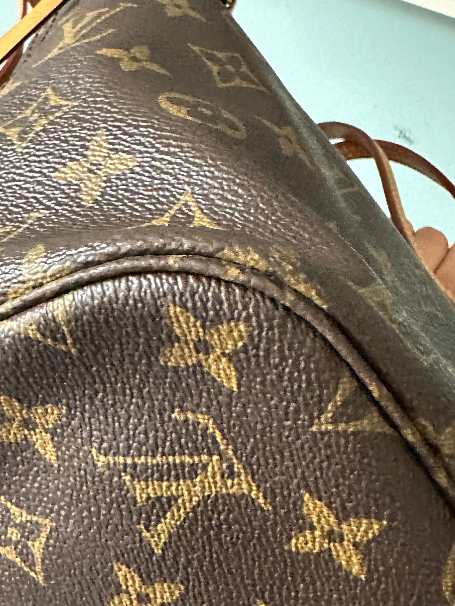 Louis Vuitton Monogram Neverfull MM Tote