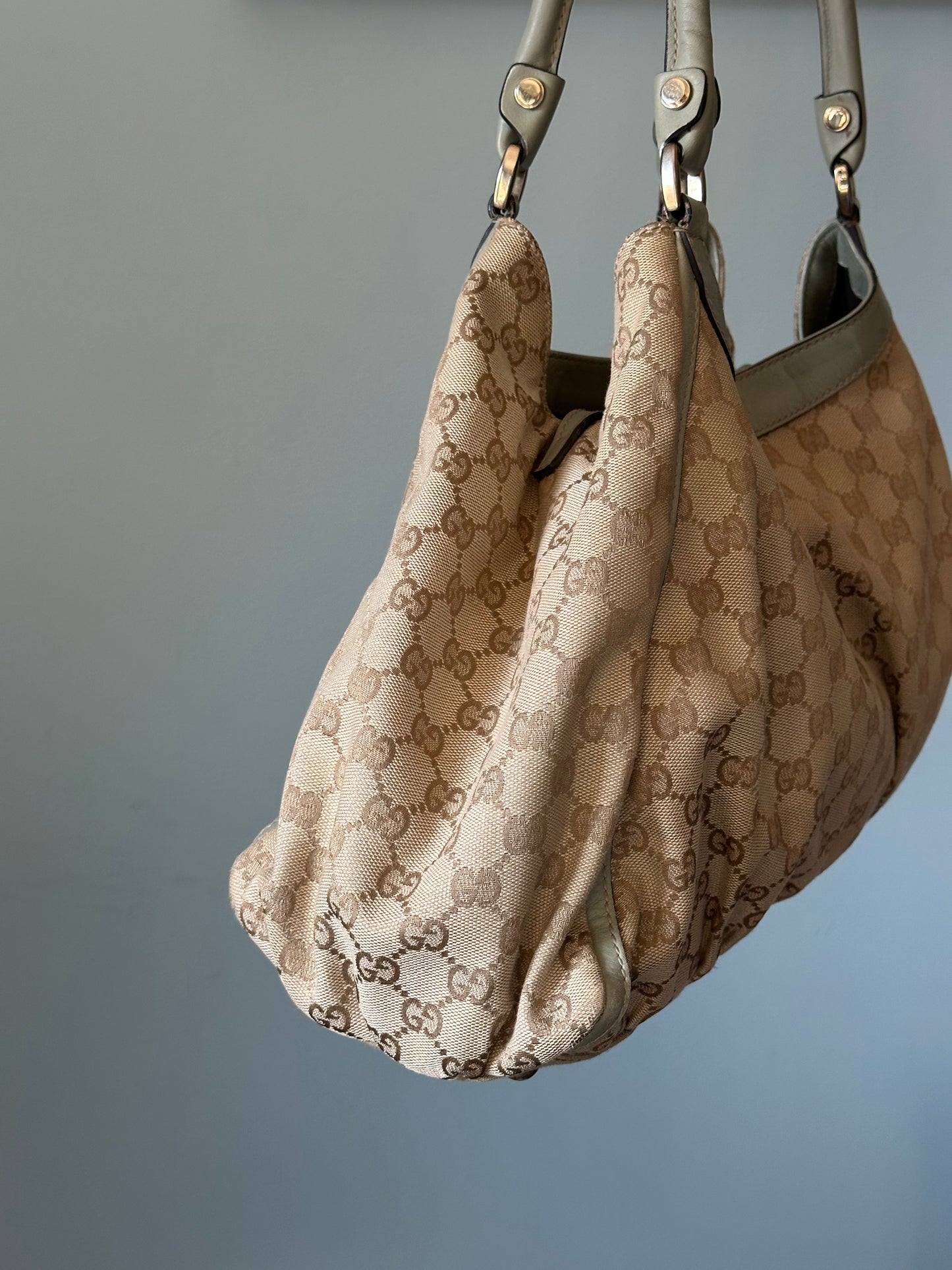 Gucci GG Canvas Abbey D-Ring Shoulder Bag Hobo Tote - Pistachio Green