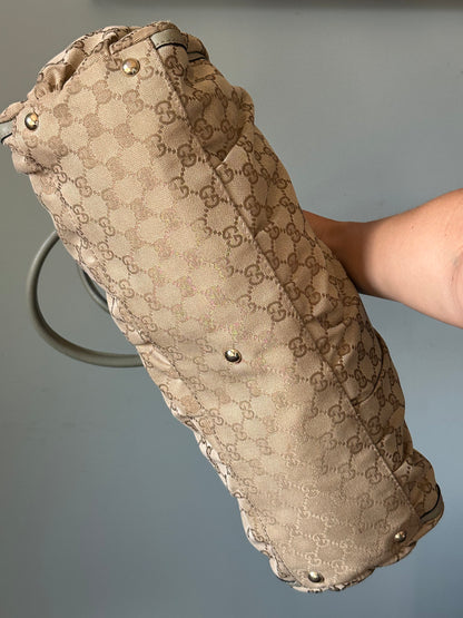Gucci GG Canvas Abbey D-Ring Shoulder Bag Hobo Tote - Pistachio Green