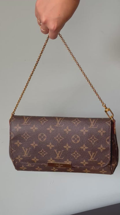 Louis Vuitton Monogram Favorite MM Shoulder Crossbody Bag